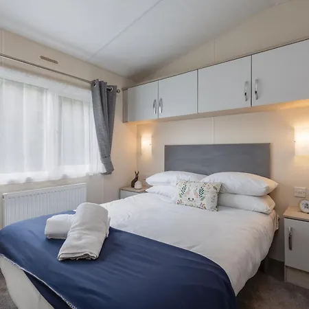 Mallard - Stunning With Hot Tub Holiday home *